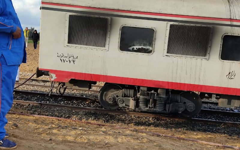 ننشر الصور الأولى بعد السيطرة على حريق قطار السويس